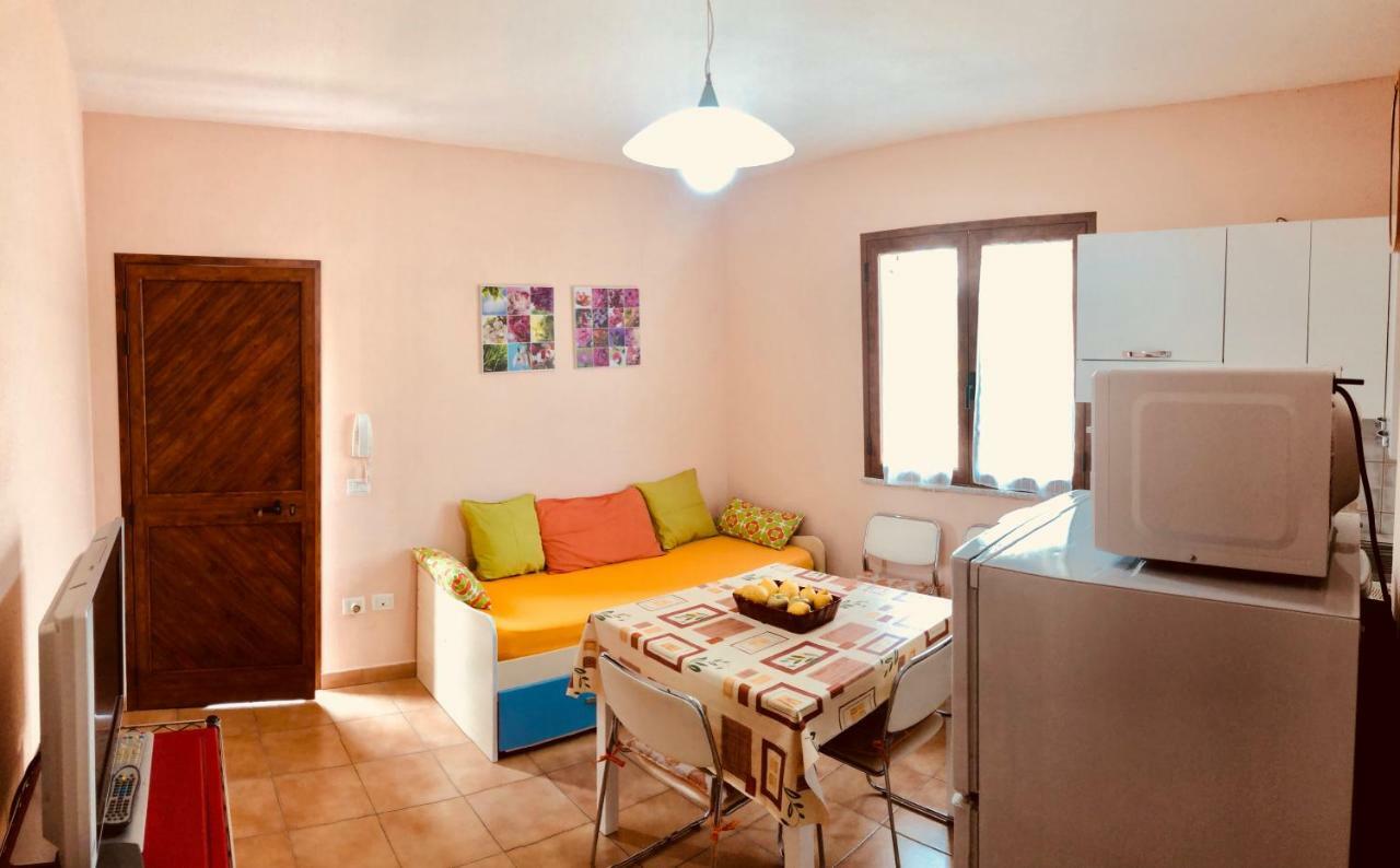 Appartamento Vacanze Sardegna Siniscola Bagian luar foto